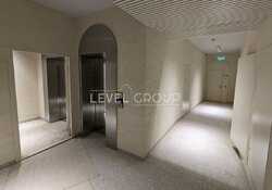 ��������� �������� ���������� �������� � ��������� �������� �����-����� 'Crystal Park Tower', ����������� �� �������: ������������� �������� 42�, ������ 4. ���� 18