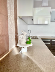  3-   . 볿  . ( )  2