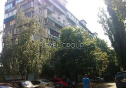 Продається 1-кімнатна квартира поруч з метро Лівобережна. (вул. Фроленції, 12-Б) фото 2 Продається 1-кімнатна квартира поруч з метро Лівобережна. (вул. Фроленції, 12-Б) фото 2