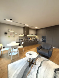 ������ 3-� ��,����� ����, �� New York Concept house ���� 4