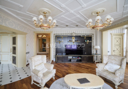 Ексклюзивна квартира з коштовним класичним інтер’єром фото 5 Ексклюзивна квартира з коштовним класичним інтер’єром фото 5