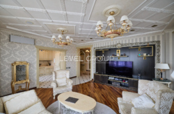 Ексклюзивна квартира з коштовним класичним інтер’єром фото 6 Ексклюзивна квартира з коштовним класичним інтер’єром фото 6