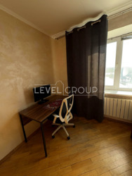 ����������� �� ������ 2-������� ��������, ���. ������� 4�, 5 ������ � 9, �� �������� ������. ���� 3