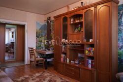 �������� 3-������� �������� 70 �² �� 7 ������ 9-����������� ������� �� ���. �����������, 28 (���������� �����). ���� 2