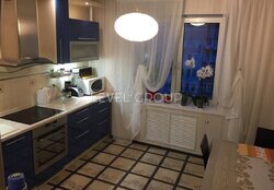 Продаж 3-кімнатної квартири за адресою Феодосіївський, 14 А. фото 3 Продаж 3-кімнатної квартири за адресою Феодосіївський, 14 А. фото 3