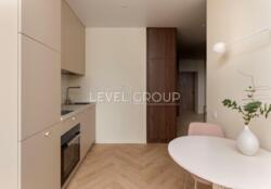 ������ �������� 1-� ������� (43 ��.�.) �������� � ����� ����� �� ��������� ���� 4