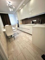 ��������� ������� �� �������� ������ �� ����� 1-������� �������� � ������������� ������ (����. �������������, 7-�). ���� 2