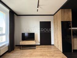 ������ 2� � �� Svitlo Park �������� ����� 3 ���� 12