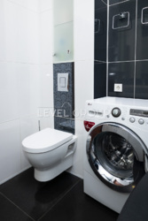  2   RiverStone    12