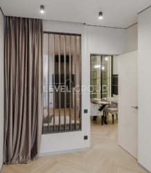  2-()       Crystal Park Tower  18
