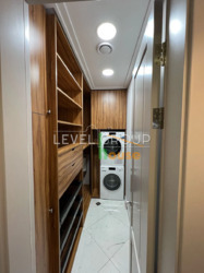 ������ 1� ������, �������, ������ �������� � �� Chelsea Tower, ��������� ���� 19