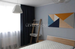 ��������� 2 ������� �������� � �� �˳��� (76 �²) � ������-���� � ����� ���� 4