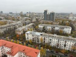 ������ 3-������� �������� � �� Taryan Towers ���� 11