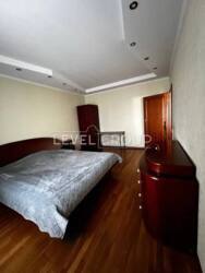 ������ 2-� �������� �� ��������, �����.����� ���������� 1�, ���������� ����� +���������. ���� 5