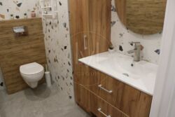  1    Svitlo Park, ,    7