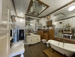 VIP-: 200²   .  4.     .  23