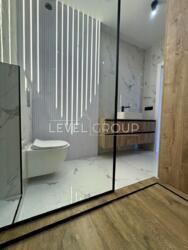 ������ 1� �������� �� ����� ������ ����������� ��������� 17-� ���� 10