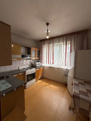 Продається 2-кімнатна квартира, )вул.Каштанова 15, Троєщина, Деснянський р-н. фото 2 Продається 2-кімнатна квартира, )вул.Каштанова 15, Троєщина, Деснянський р-н. фото 2
