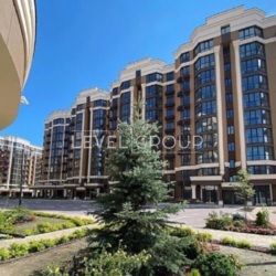   2    Sofia Residence,    26