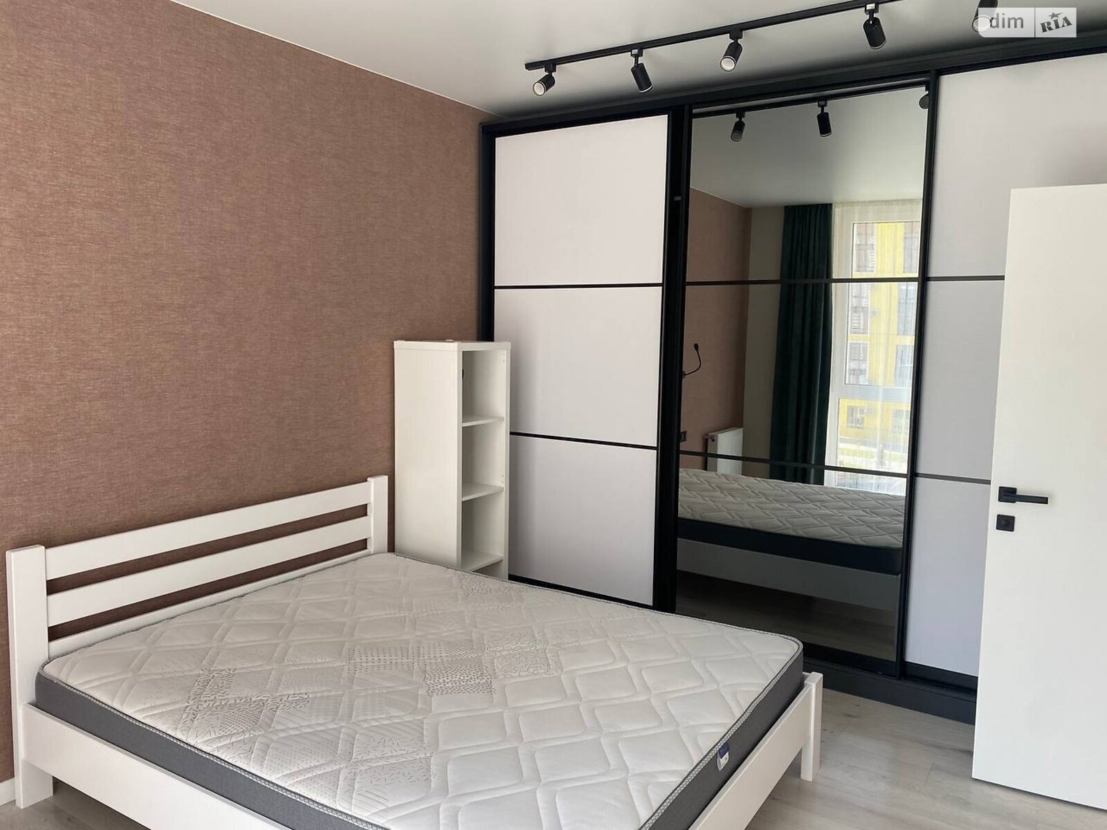 Продаж 1-кімнатної квартири в ЖК Семицвіт фото 1 Продаж 1-кімнатної квартири в ЖК Семицвіт фото 1