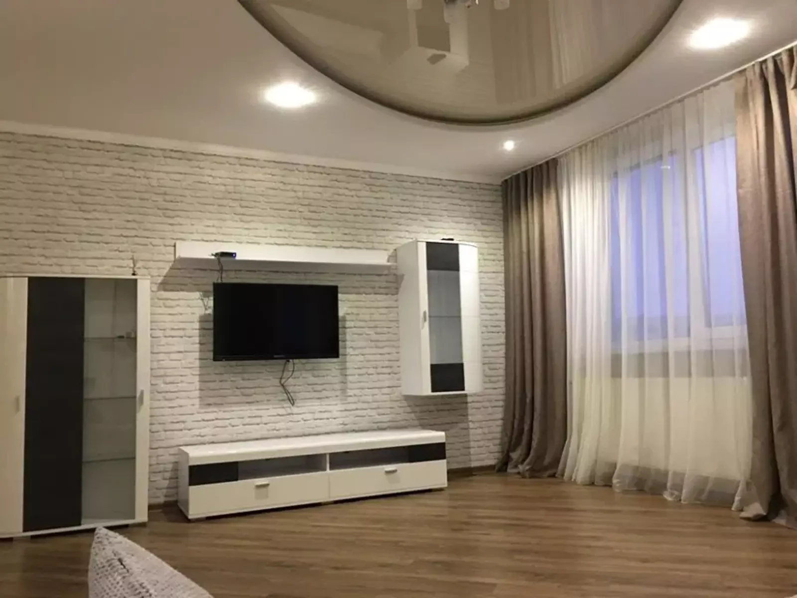 Продаж 2-кімнатної квартири на вул. Тернопільська фото 1 Продаж 2-кімнатної квартири на вул. Тернопільська фото 1