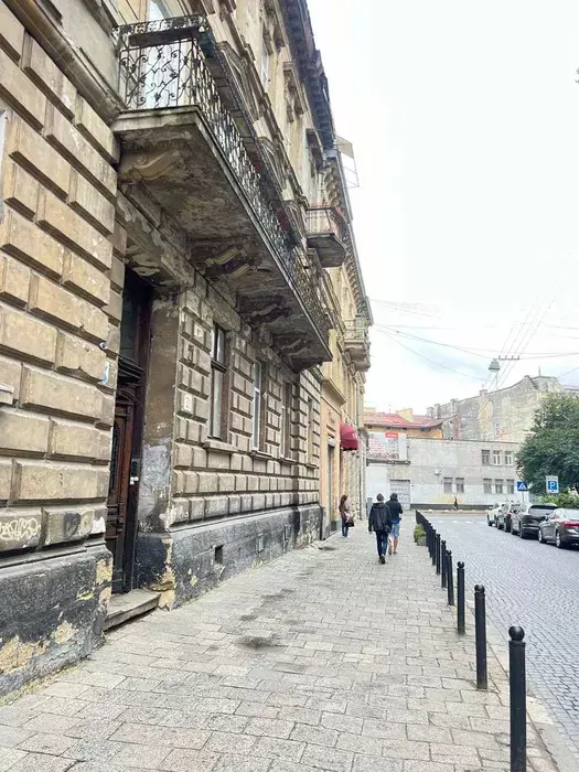 Продаж двокімнатної квартири по вул. Грушевського фото 1 Продаж двокімнатної квартири по вул. Грушевського фото 1