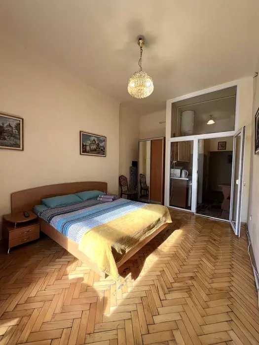 Продаж 1-ої квартири, вул. Краківська фото 1 Продаж 1-ої квартири, вул. Краківська фото 1