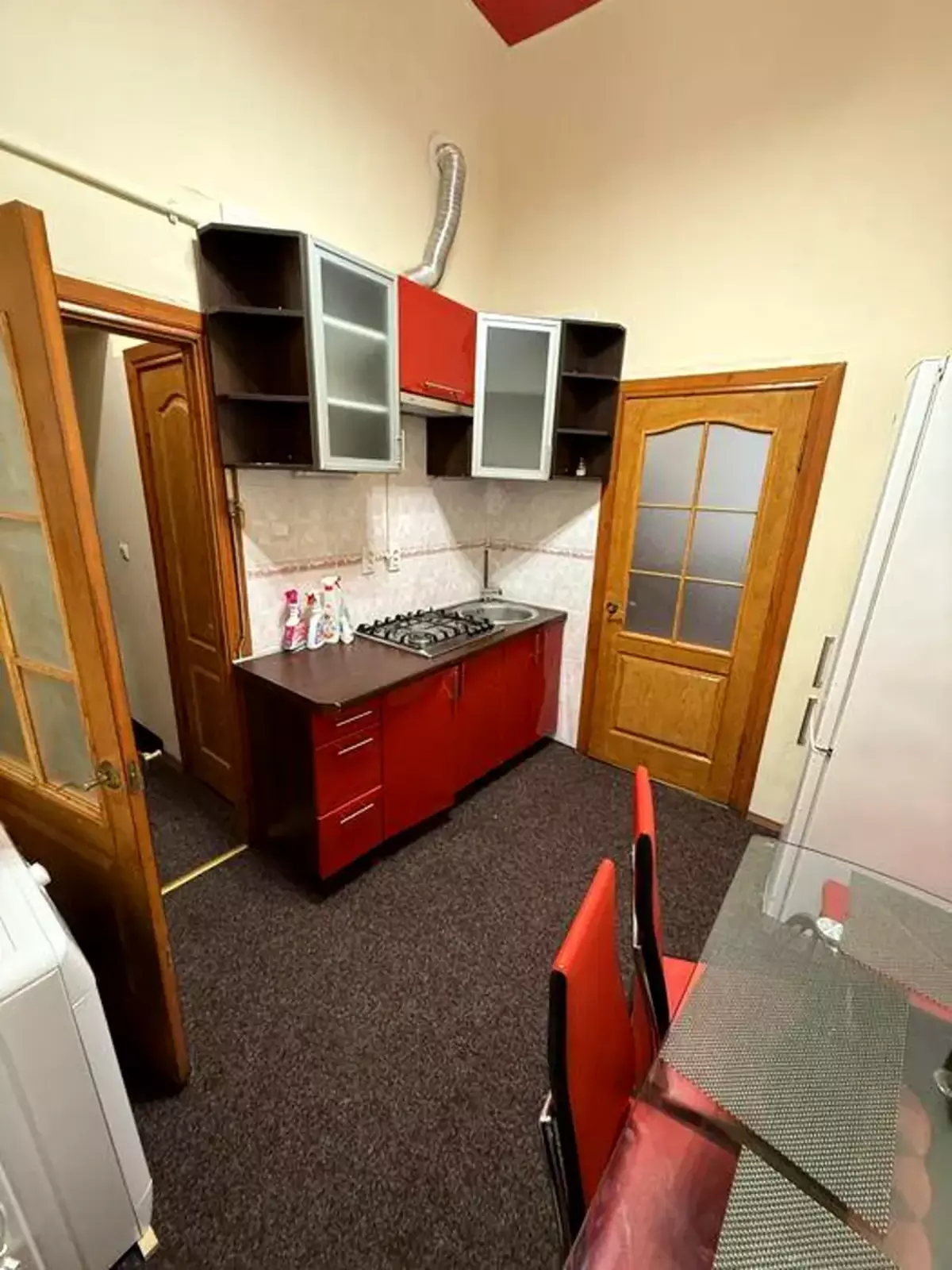 Продається квартира Львівська, Львів, Галицький, Центр, Гнатюка фото 1 Продається квартира Львівська, Львів, Галицький, Центр, Гнатюка фото 1