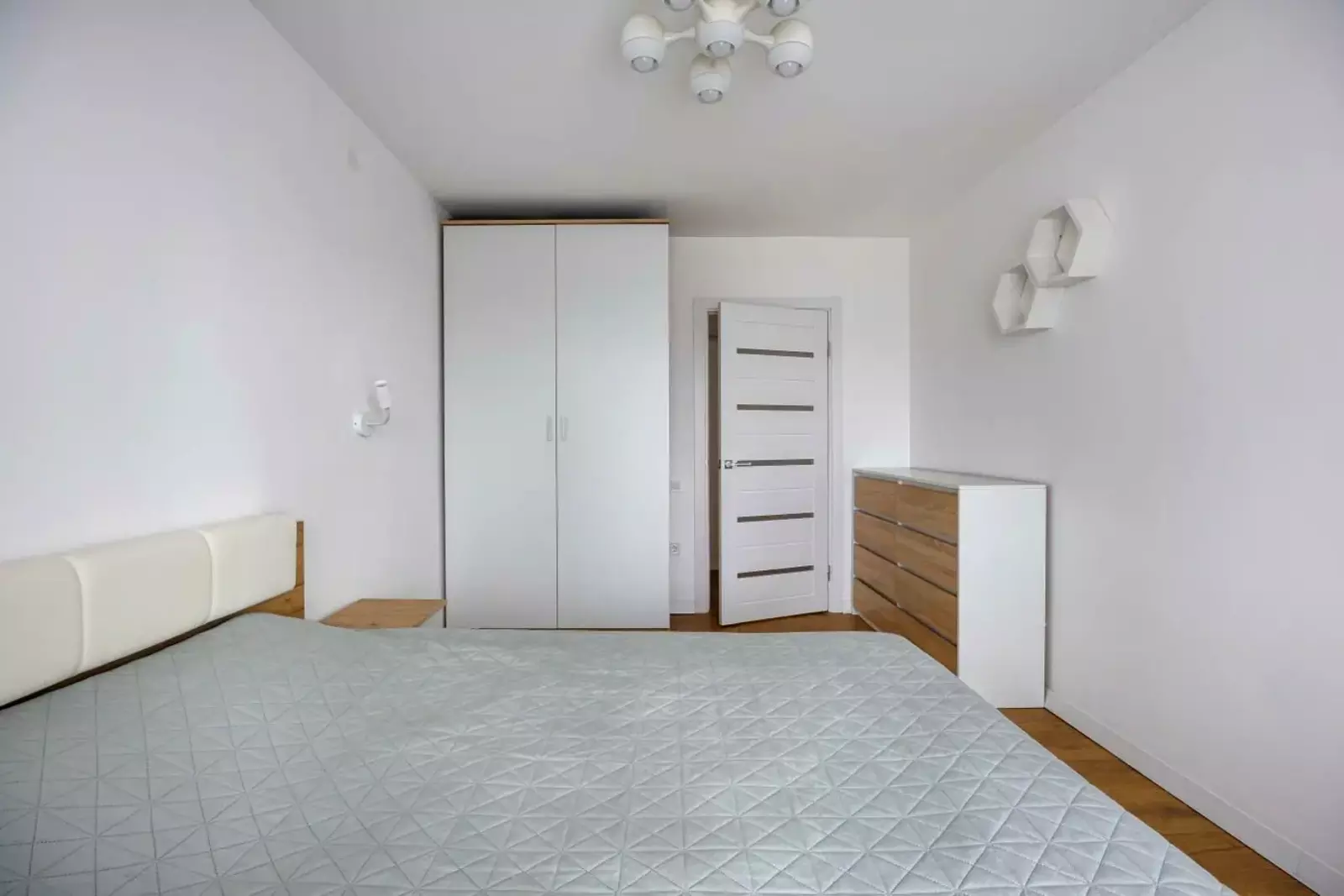 Продається квартира Львівська, Львів, Шевченківський, Оноре де Бальзака фото 1 Продається квартира Львівська, Львів, Шевченківський, Оноре де Бальзака фото 1
