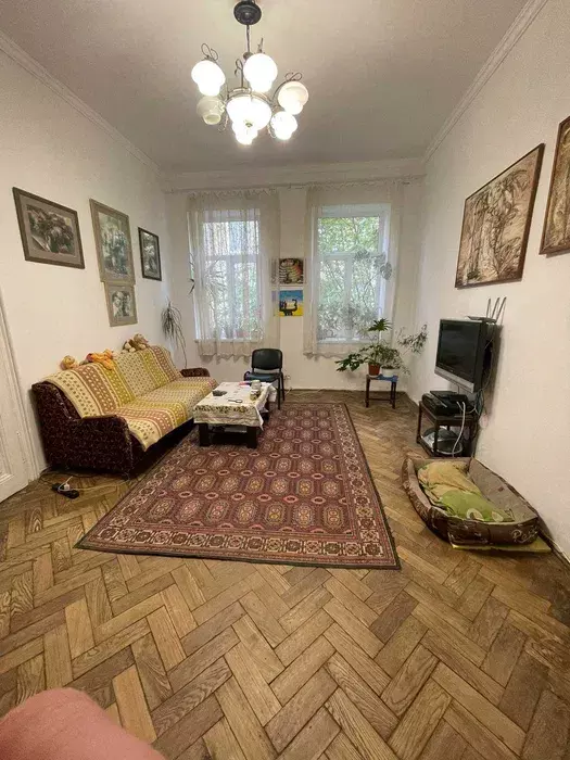 Продаж 2-ої квартири в ближньому центрі фото 1 Продаж 2-ої квартири в ближньому центрі фото 1