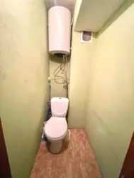   , ,   7