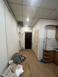   , , ,    3