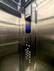   , , ,     7