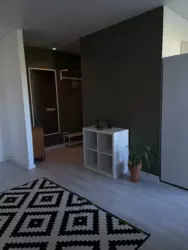  , , ,   8