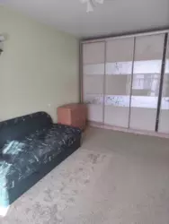   , , ,   7