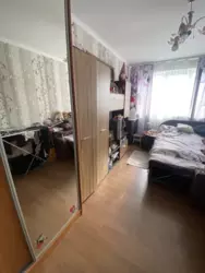   , , ,    4