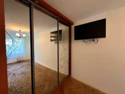   , , ,    8
