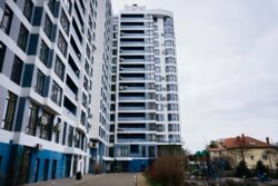  2-    Parus Park (. , 64,   )  14
