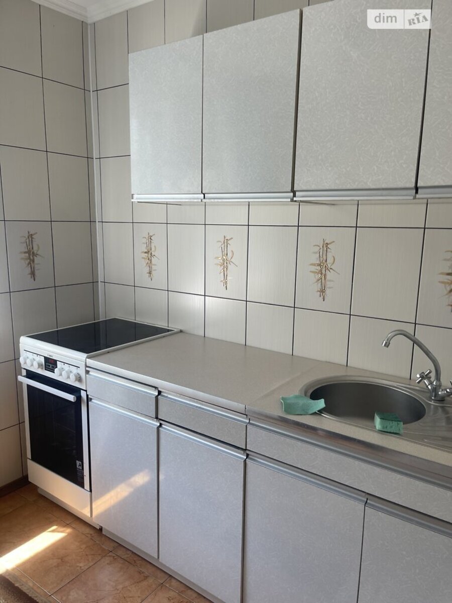 Продаж 1к квартири 36 кв. м на вул. Марії Литвиненко-Вольгемут фото 1 Продаж 1к квартири 36 кв. м на вул. Марії Литвиненко-Вольгемут фото 1