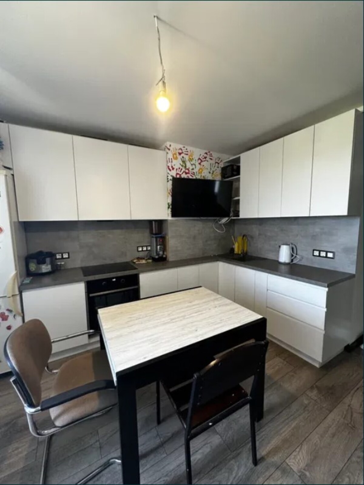 Продаж чудової квартири з ремонтом на Москаленка 49 фото 1 Продаж чудової квартири з ремонтом на Москаленка 49 фото 1