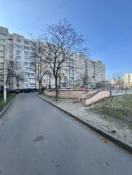 2-кімнатна, вул Зої Гайдай 2, мікрорайон Оболонь фото 1 2-кімнатна, вул Зої Гайдай 2, мікрорайон Оболонь фото 1