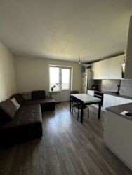 Продаж чудової квартири з ремонтом на Москаленка 49 фото 2 Продаж чудової квартири з ремонтом на Москаленка 49 фото 2