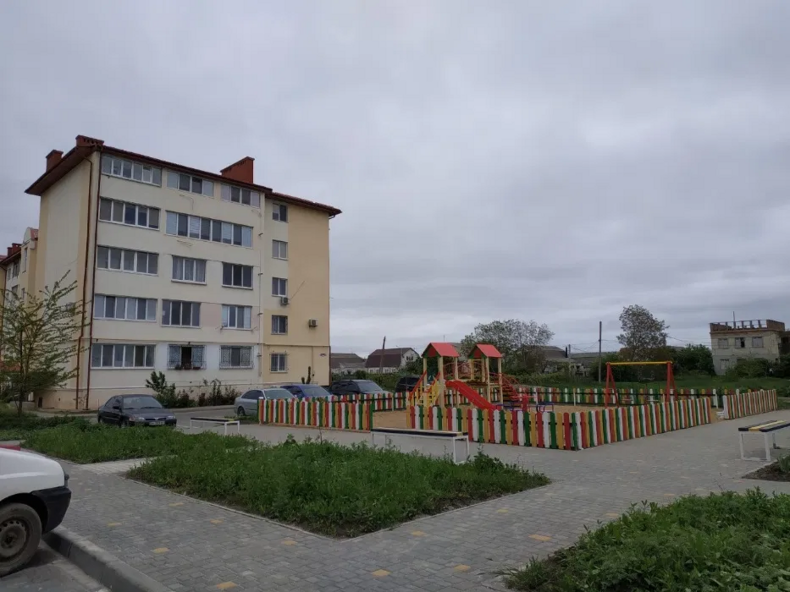 У продажу 2 х рівнева квартира в с.Молодіжне фото 1 У продажу 2 х рівнева квартира в с.Молодіжне фото 1