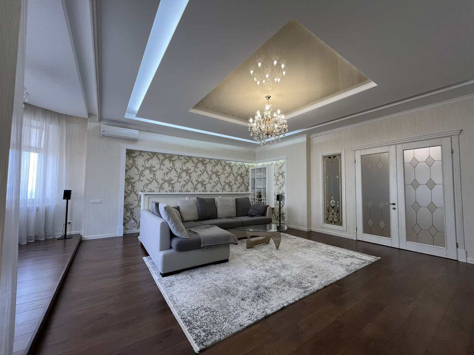 В продажі 3к.кв фото 1 В продажі 3к.кв фото 1