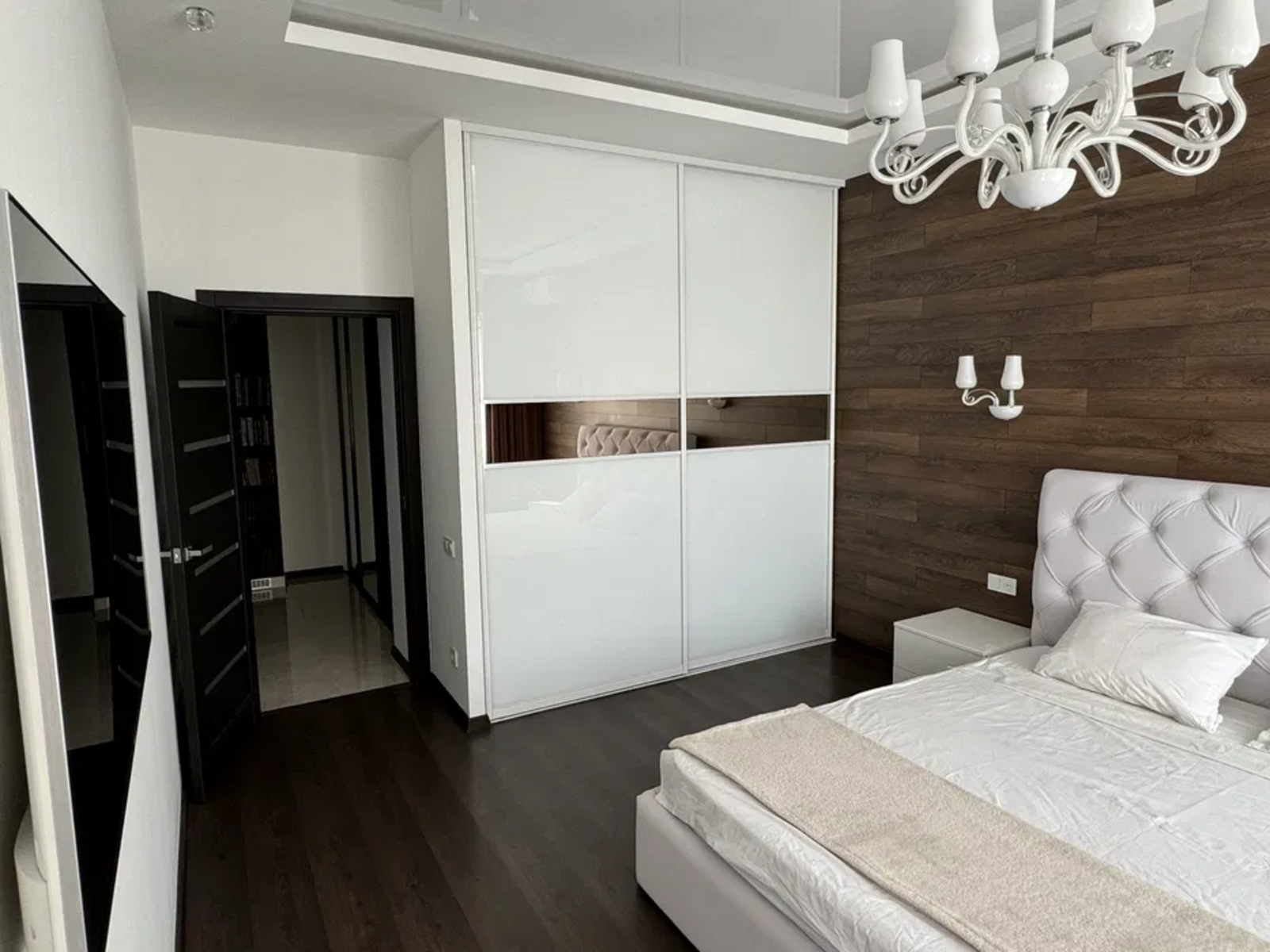 У продажу 2к. квартира біля моря фото 1 У продажу 2к. квартира біля моря фото 1