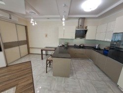 У продажі 3к.квартира на першій лінії від моря. фото 12 У продажі 3к.квартира на першій лінії від моря. фото 12