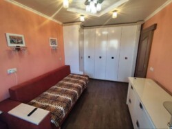 Продається квартира Київ, Святошинський, Борщагівка, м. Академмістечко фото 1 Продається квартира Київ, Святошинський, Борщагівка, м. Академмістечко фото 1