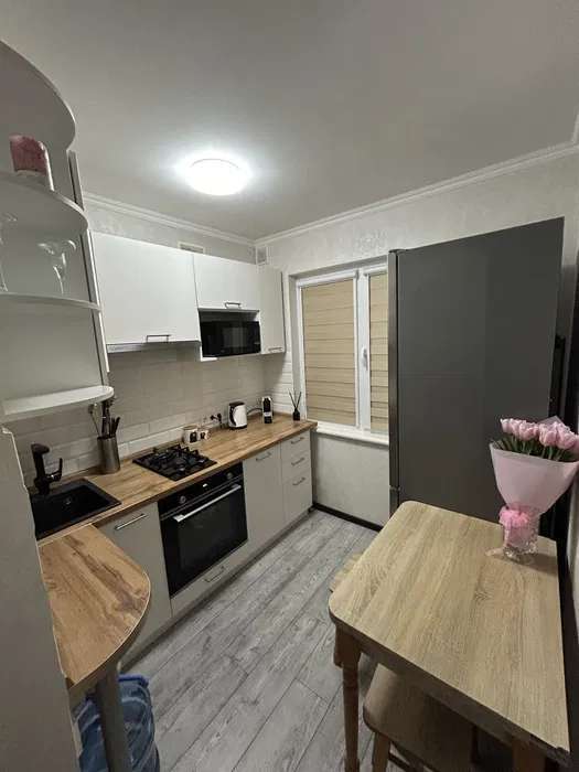 Продам 2х комнатную квартру с ремонтом по ул.Генерала петрова. фото 1 Продам 2х комнатную квартру с ремонтом по ул.Генерала петрова. фото 1