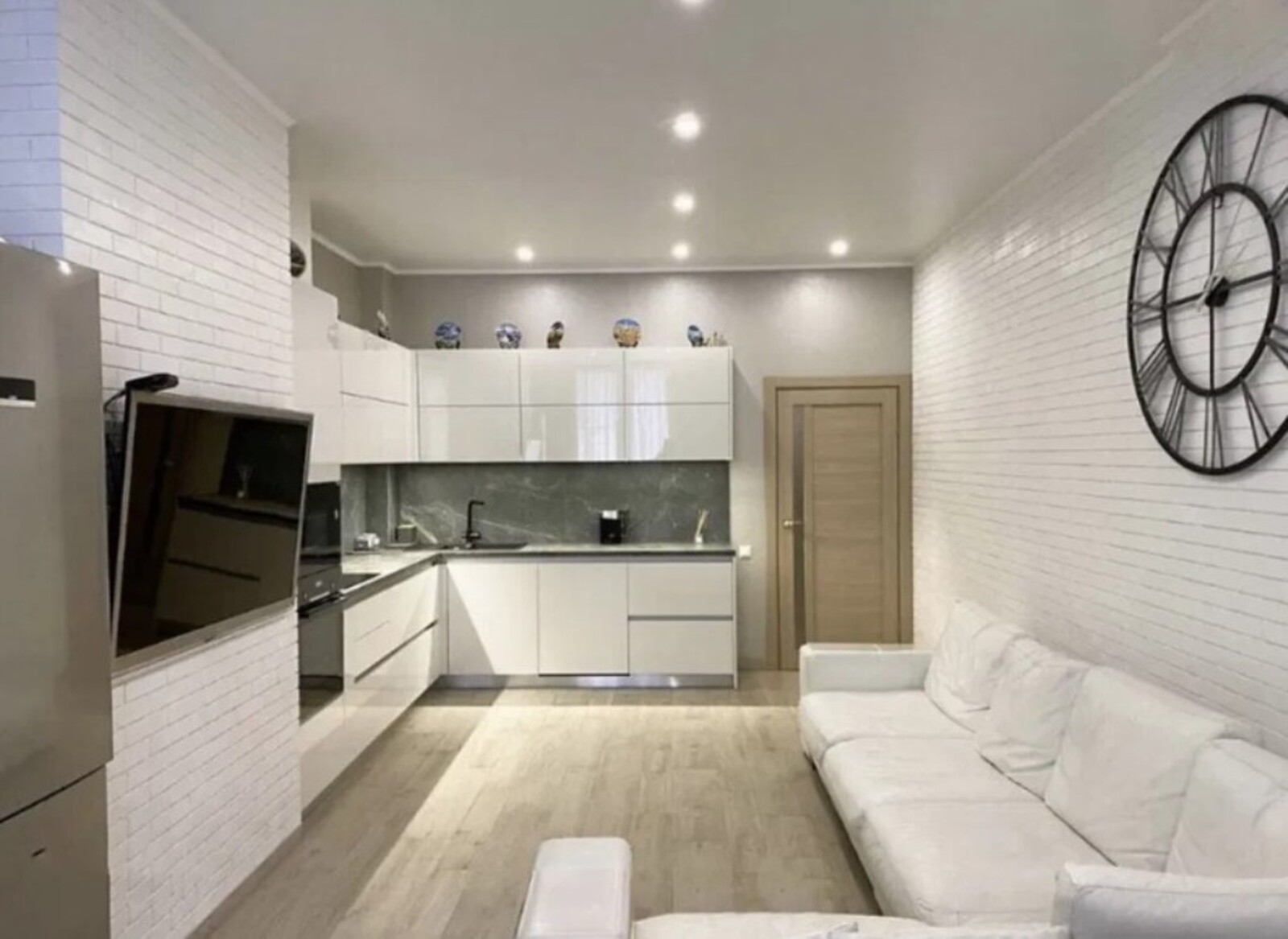 ПРОДАЖА 3КОМН.КВ. В КИЕВСКОМ Р-НЕ фото 1 ПРОДАЖА 3КОМН.КВ. В КИЕВСКОМ Р-НЕ фото 1