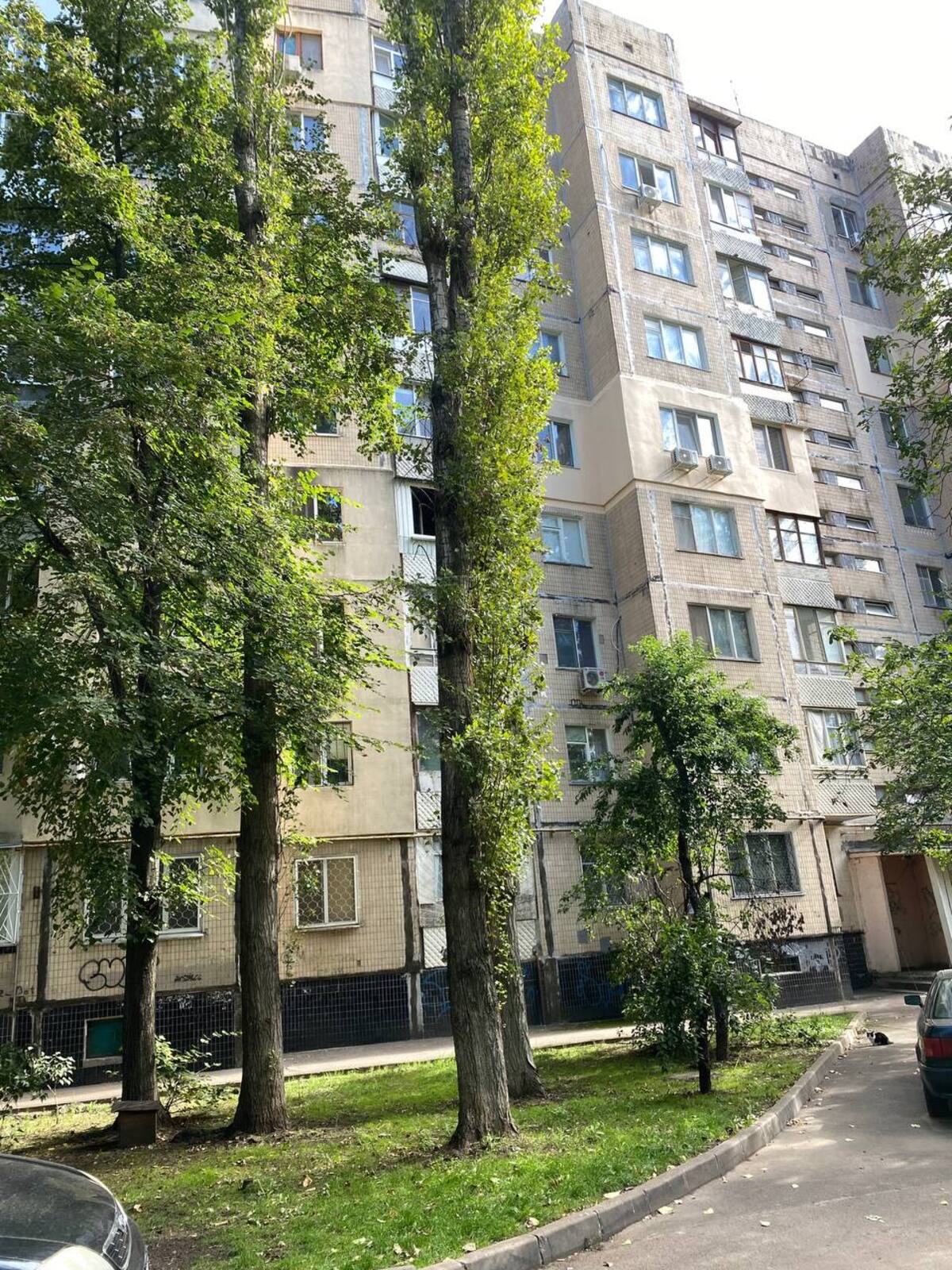 3-х ком квартира Ак. Королева /Тополева фото 1 3-х ком квартира Ак. Королева /Тополева фото 1